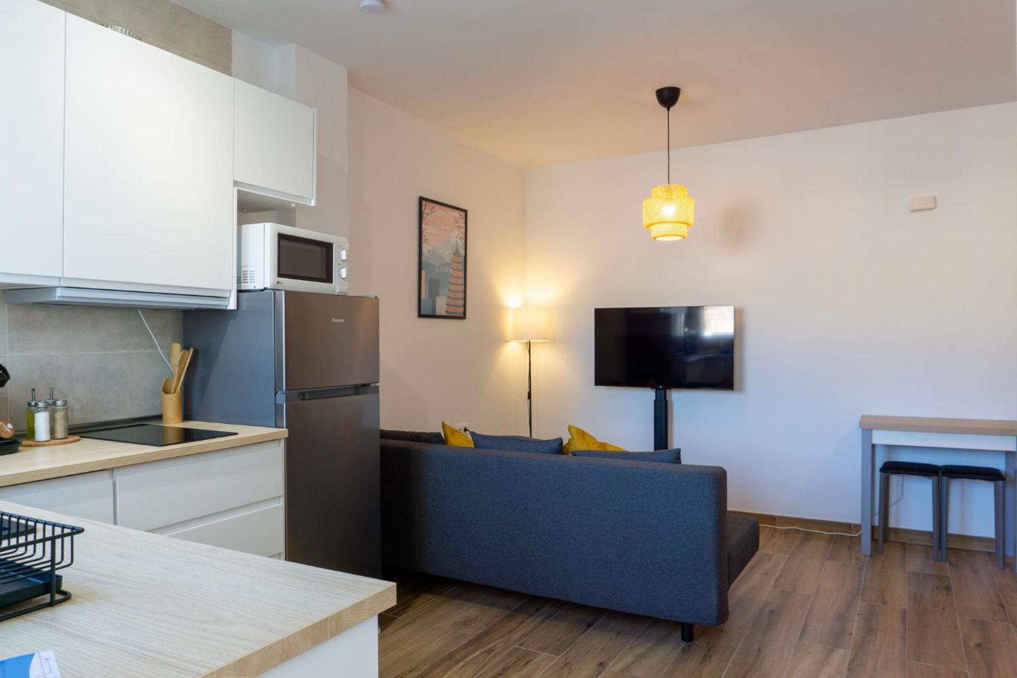 Apartamento Con Terraza En La Playa La Cala Del Moral Экстерьер фото