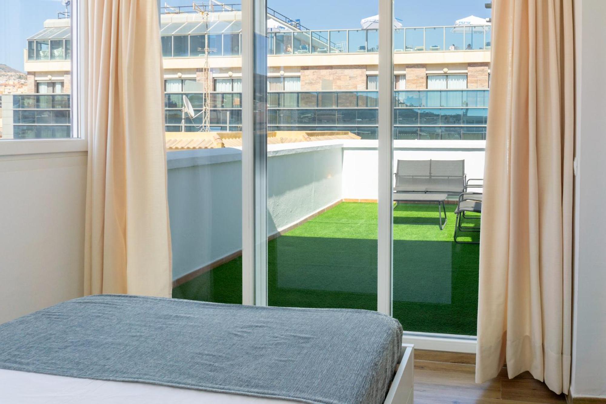 Apartamento Con Terraza En La Playa La Cala Del Moral Экстерьер фото